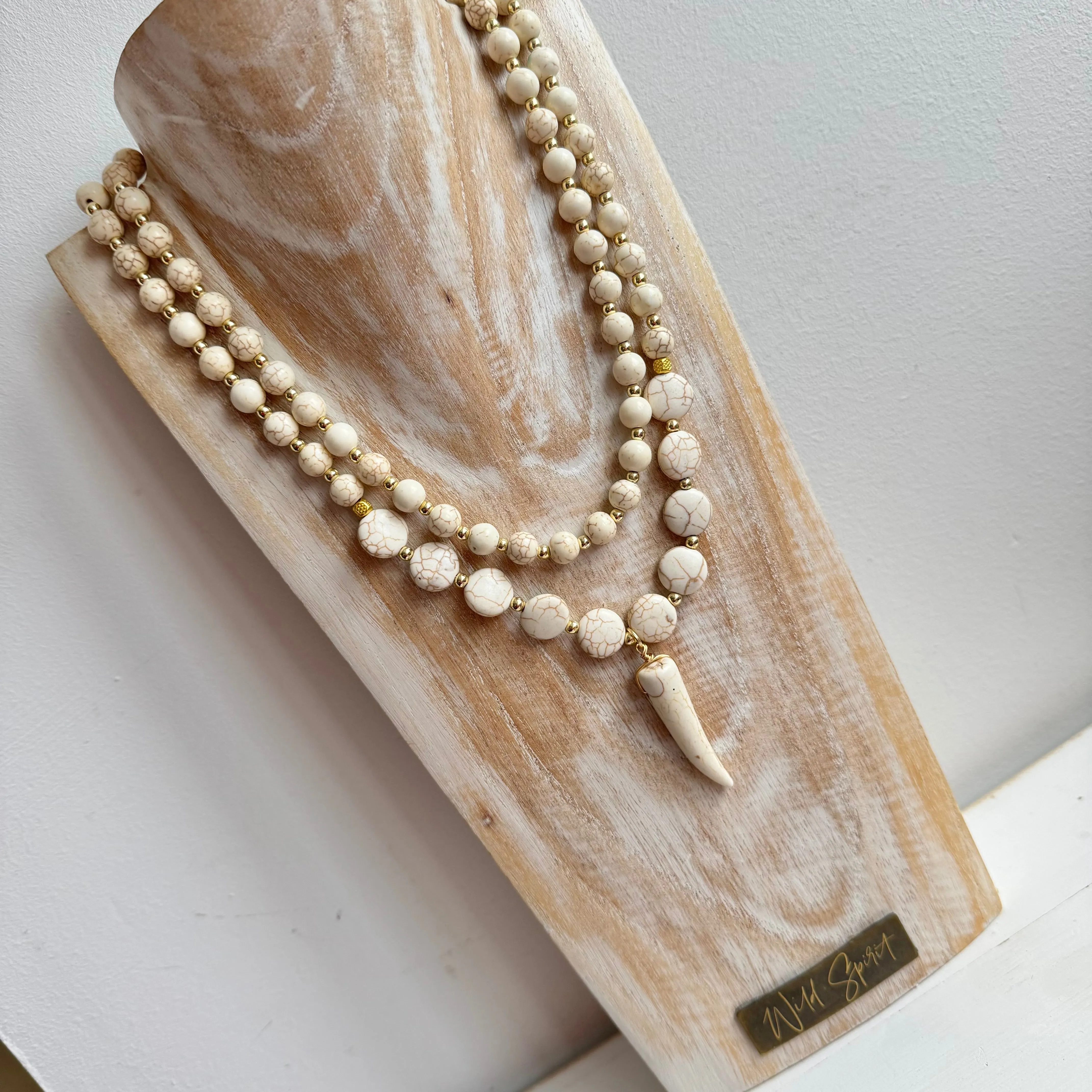 Cream 'Cove' Necklace