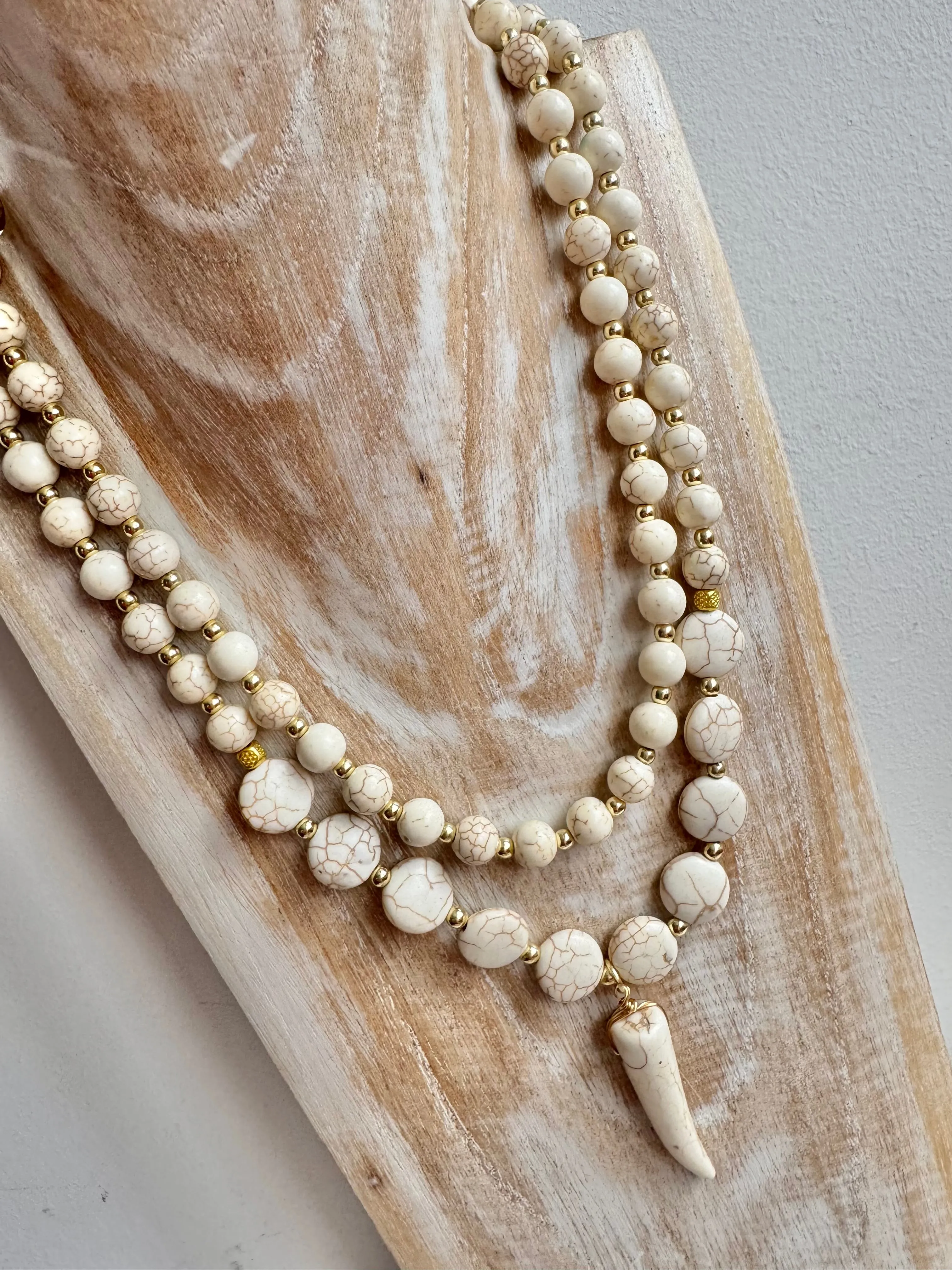 Cream 'Cove' Necklace