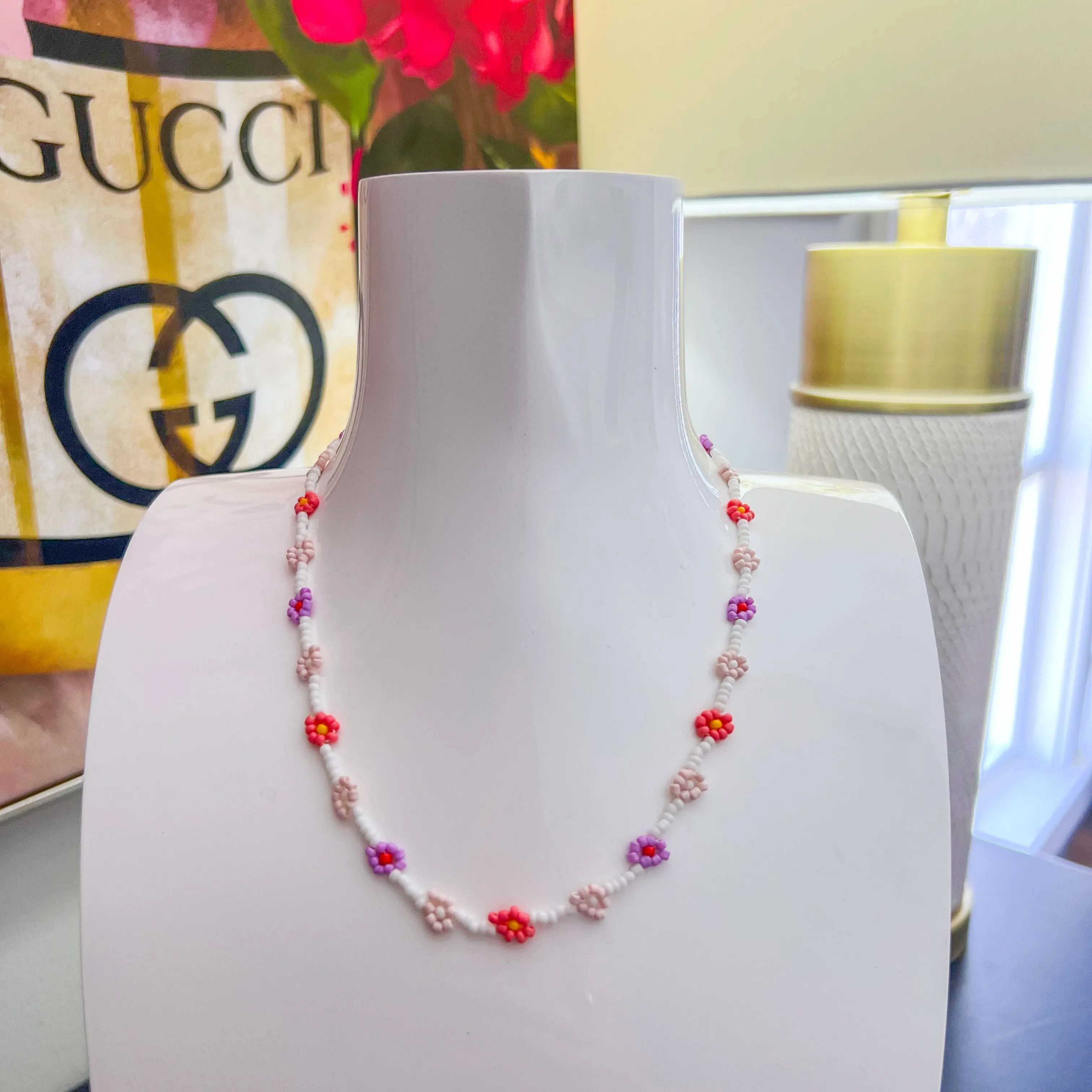 Groovy Flowers Necklace - White/Pastel