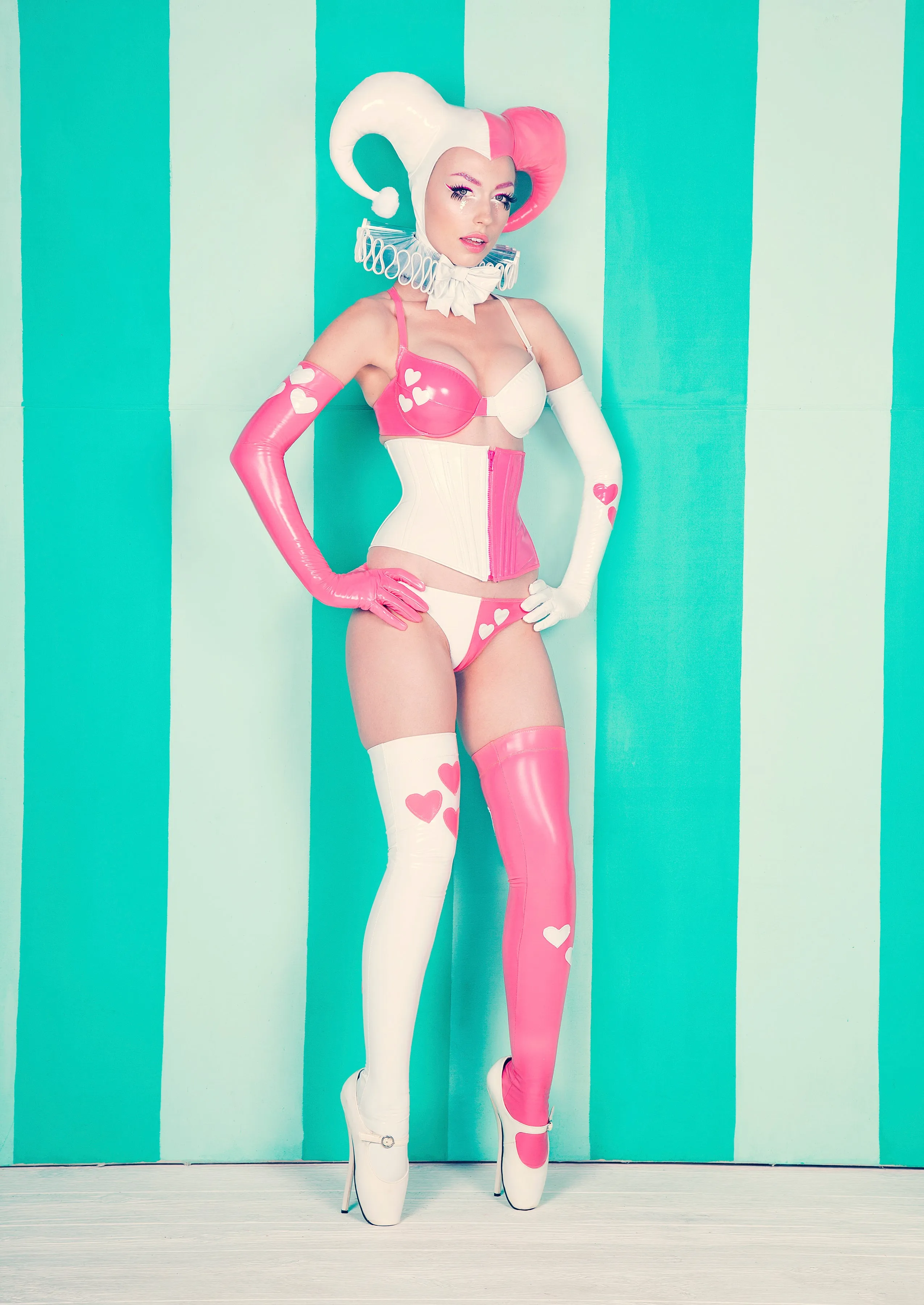 Harley Heart Hood (chin length with no collar)