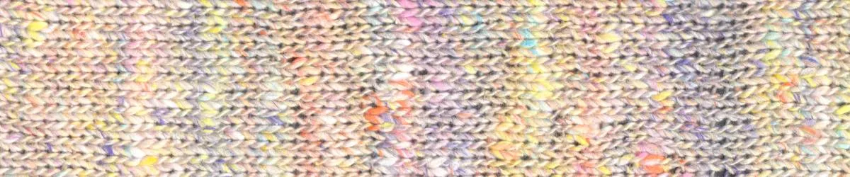 SHIFTING SANDS SHAWL KIT & TIMELESS NORO BOOKLET