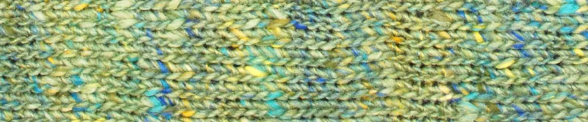 SHIFTING SANDS SHAWL KIT & TIMELESS NORO BOOKLET
