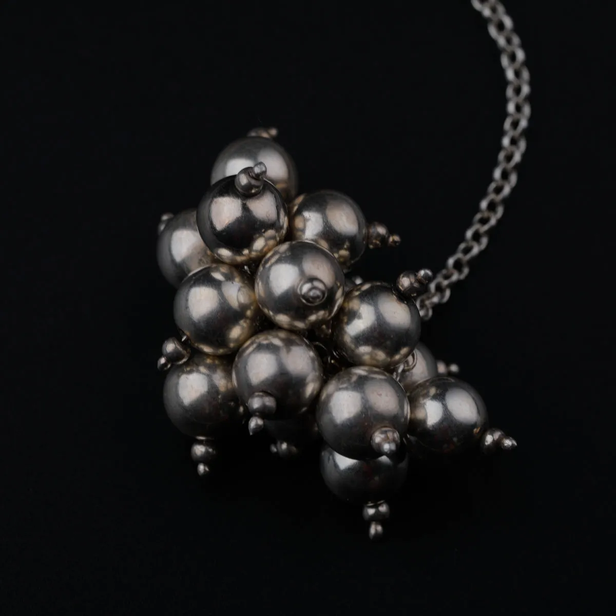 Silver Tie & Wear Necklace with Multicolor Semi-Precious Stones and Silver Beads