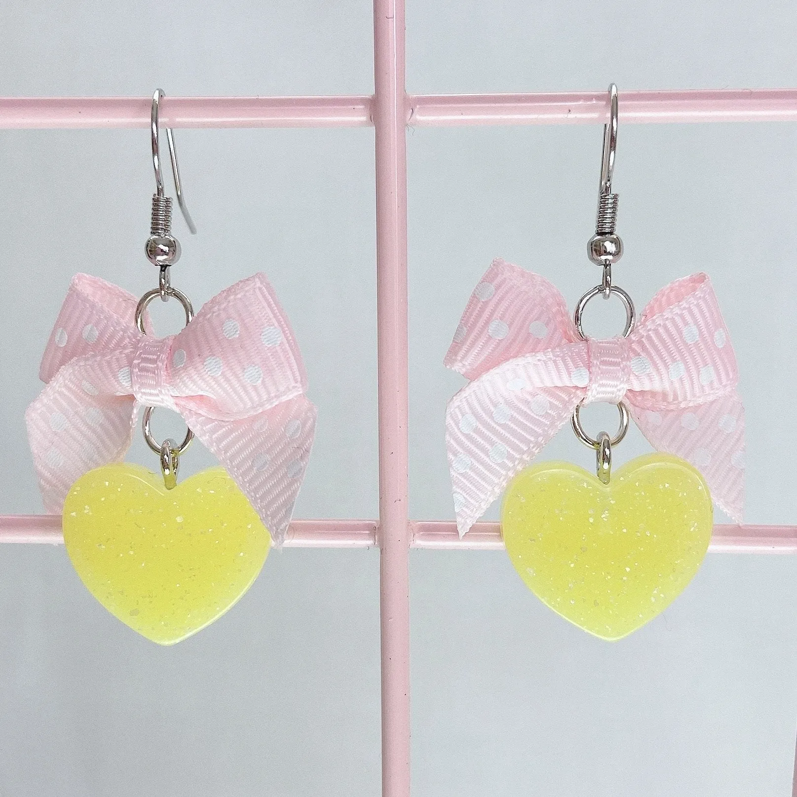 Twinkle Heart Earrings (5 Colors)