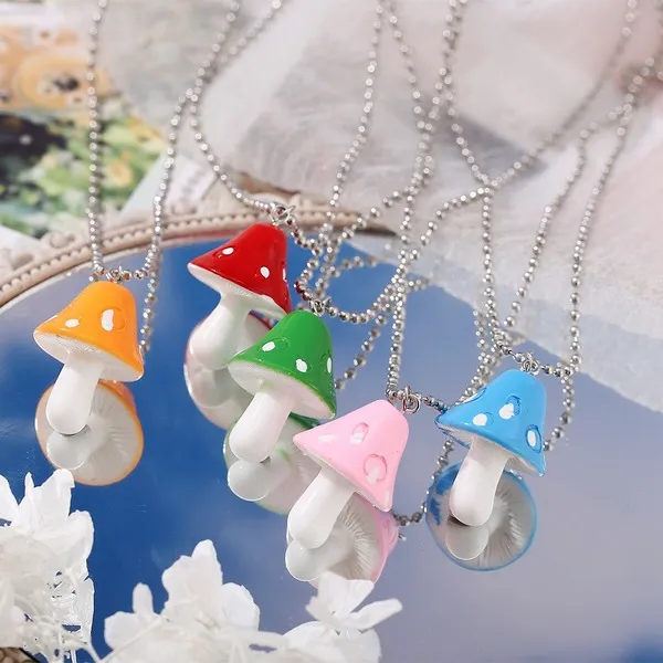 Wholesale colorful resin mushroom Pendant JDC-NE-F303